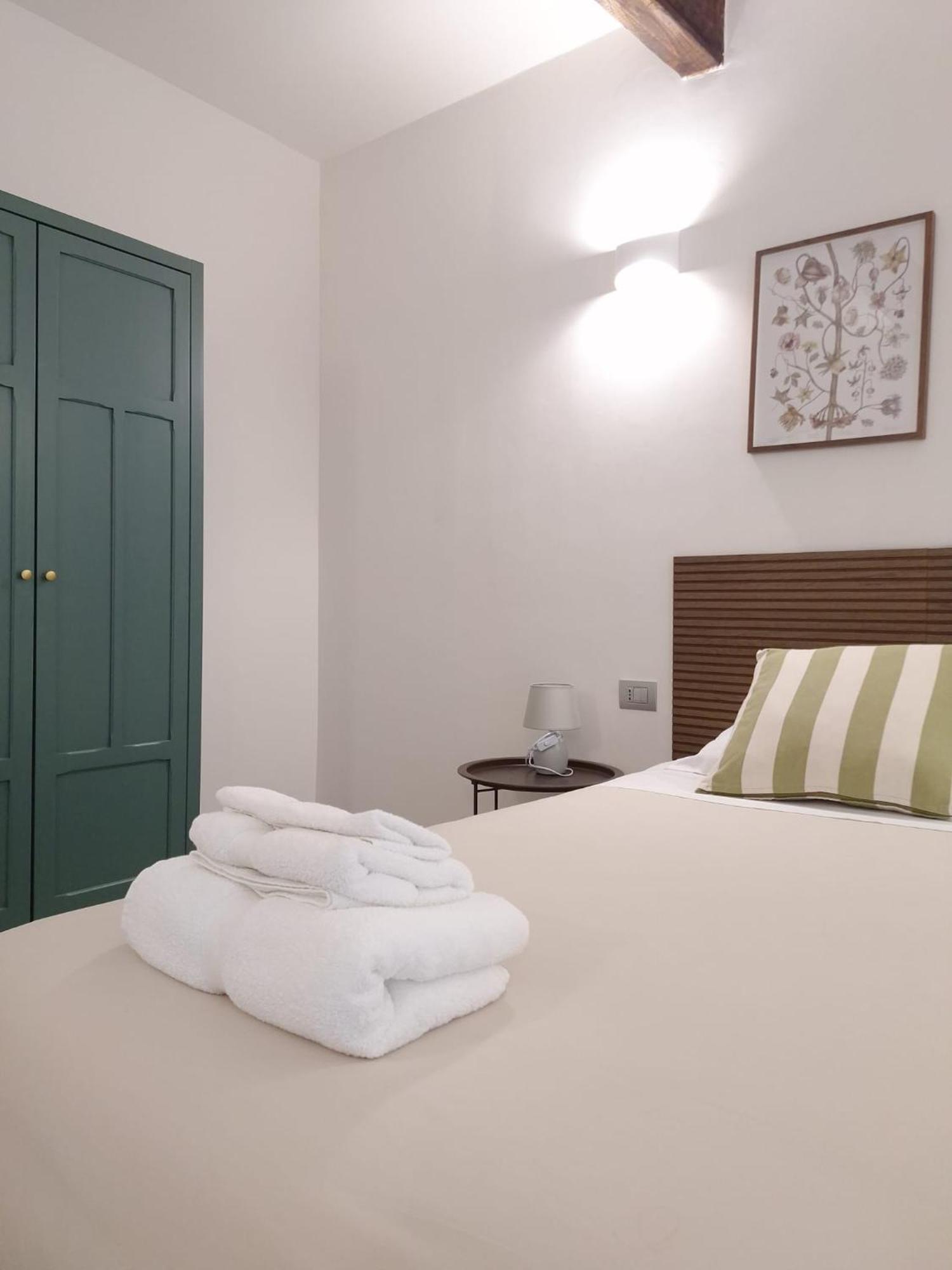 ナポリ La Puteca Bed & Breakfast エクステリア 写真