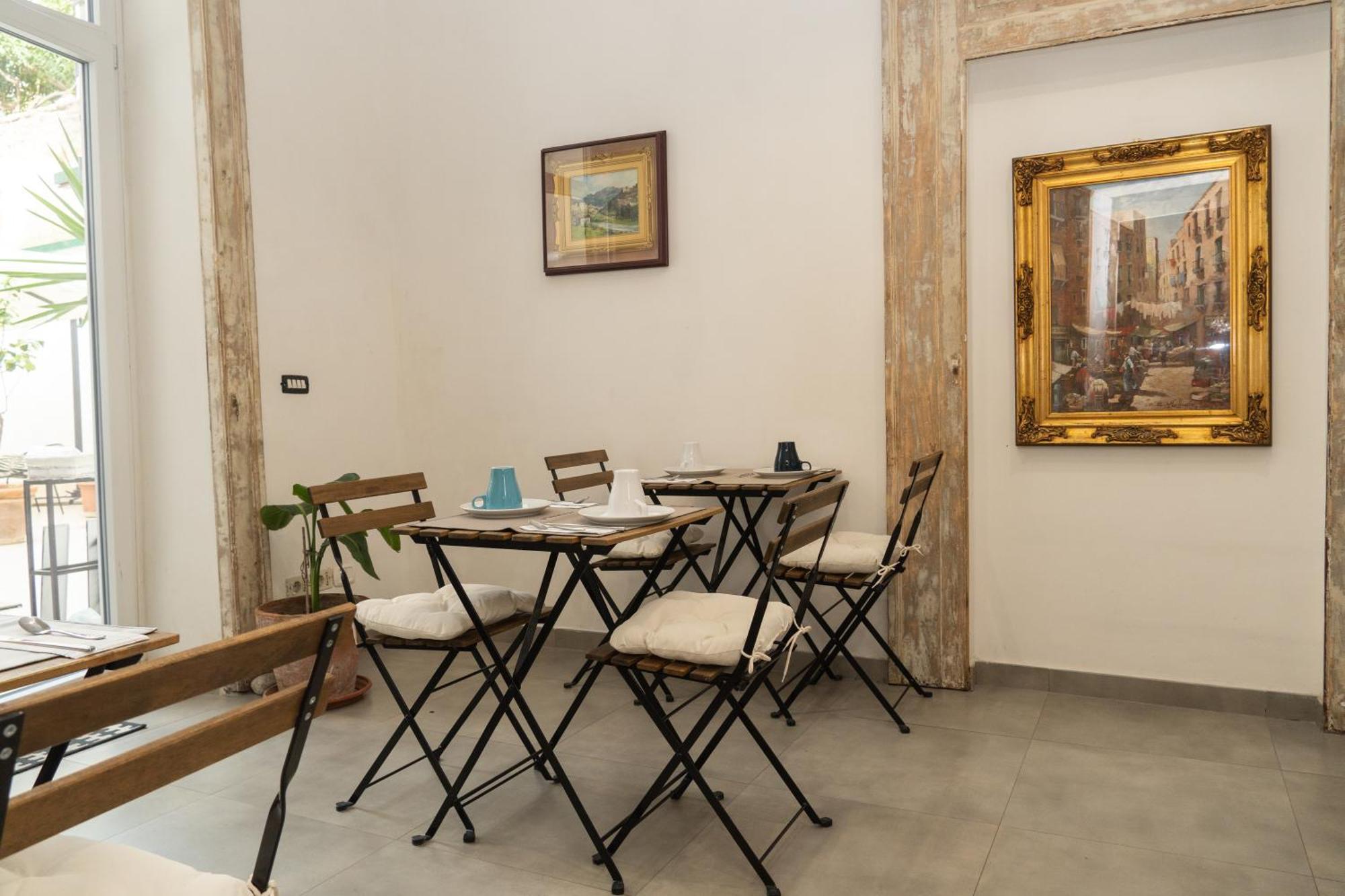 ナポリ La Puteca Bed & Breakfast エクステリア 写真